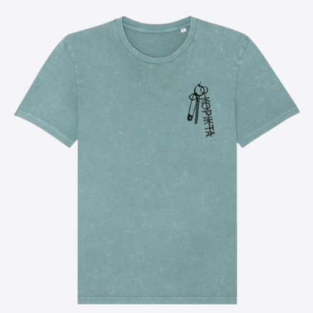 PIN BADGE VINTAGE TSHIRT