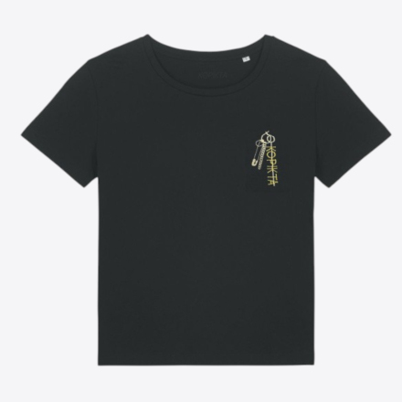 PIN BADGE LOOSE T-SHIRT